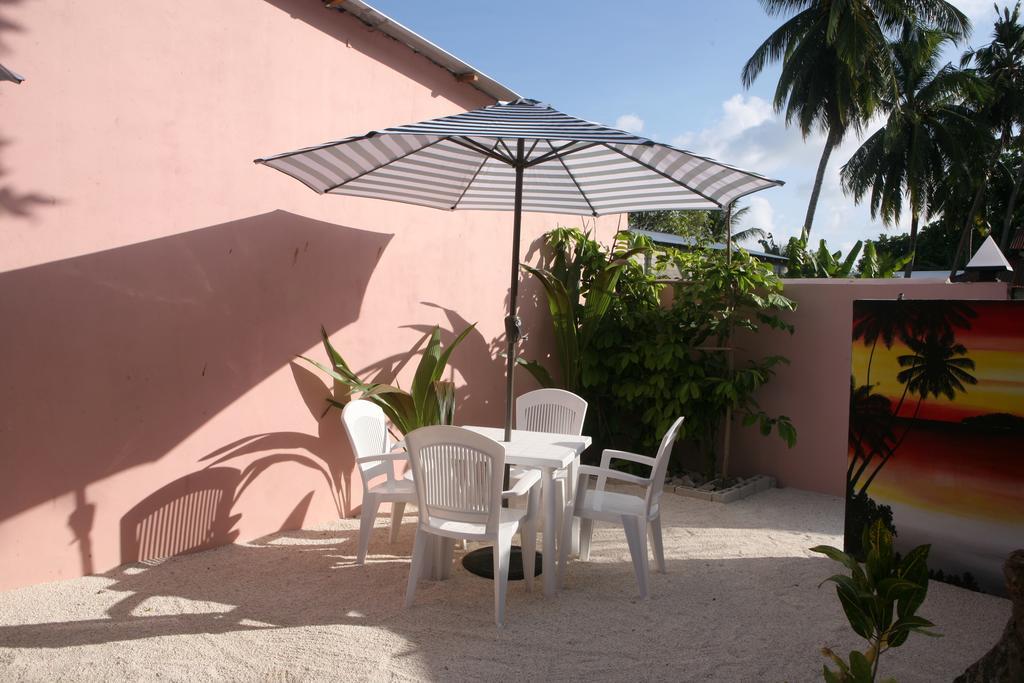 Equa Reef Maldives Hotel Addu City Exterior foto