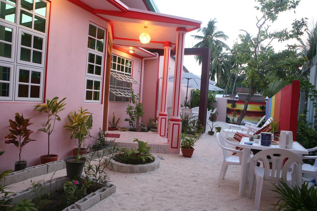 Equa Reef Maldives Hotel Addu City Exterior foto