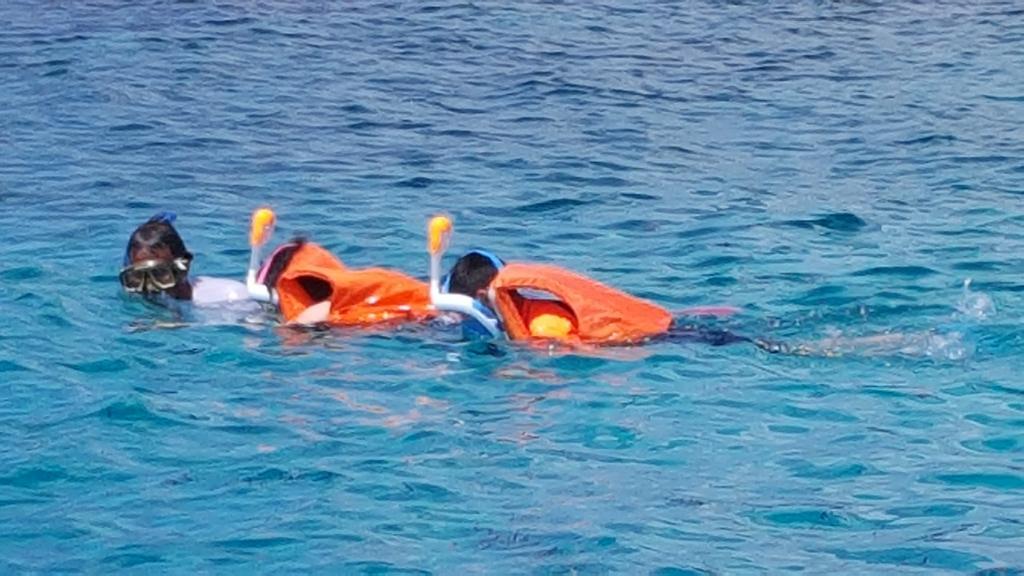 Equa Reef Maldives Hotel Addu City Exterior foto