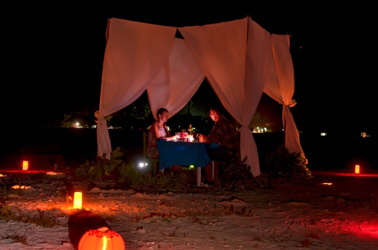 Equa Reef Maldives Hotel Addu City Exterior foto